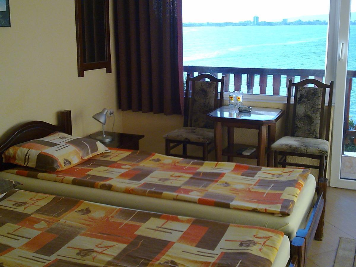 Guest House Tony ネセバル エクステリア 写真